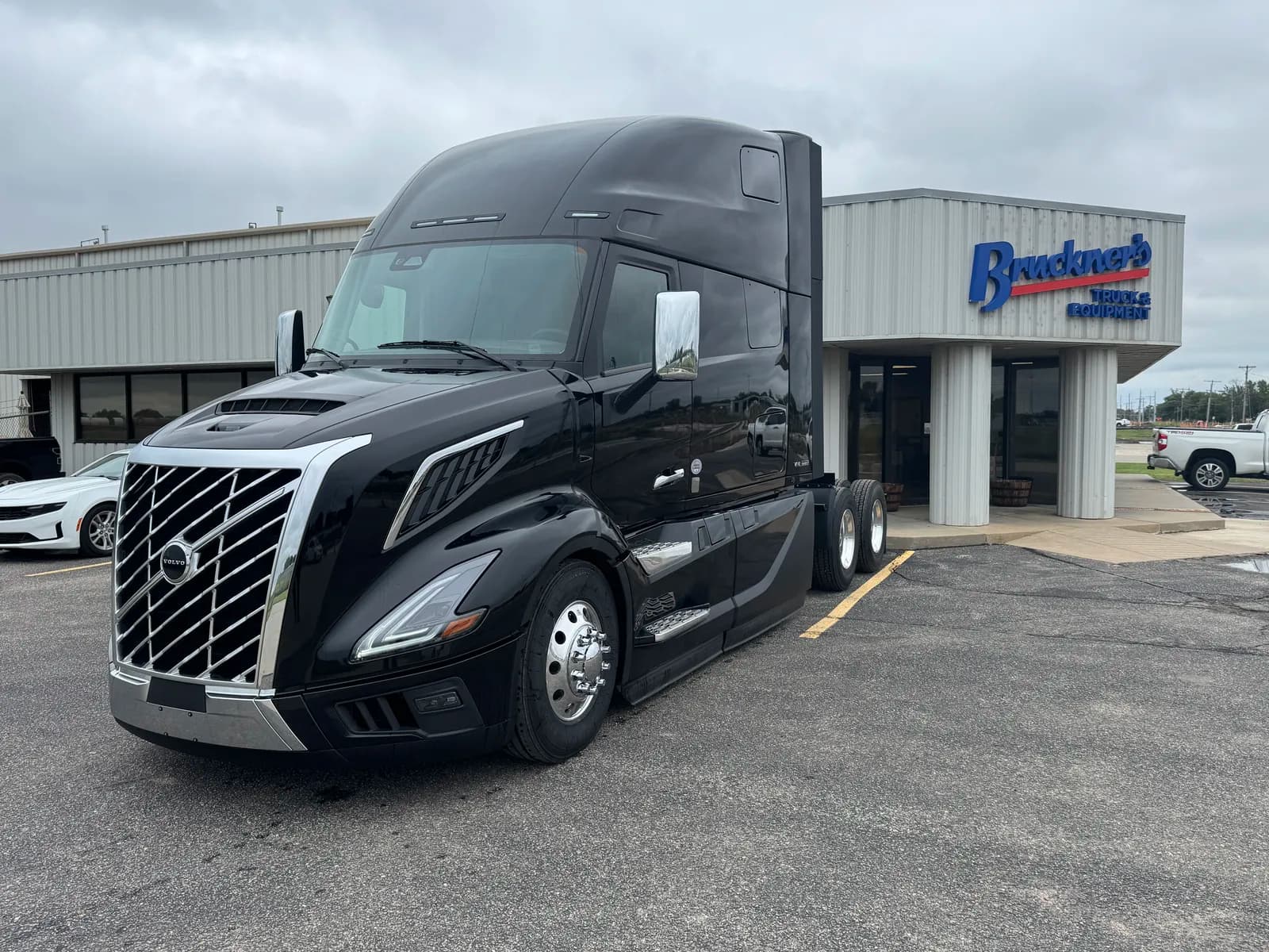 2026 Volvo VNL64T860 - Sleeper