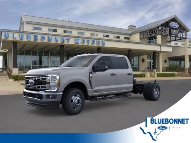 2026 Ford F-350 Crew Cab - Chassis